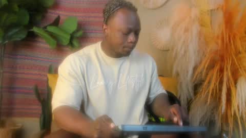 Snapshot of colethunder chatting on December 2024 07:26:02 PM ColeThunder online show from December 2024 07:26:02 PM