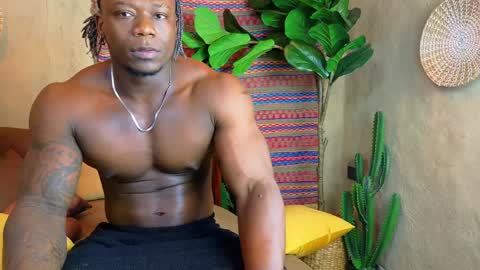 Snapshot of colethunder chatting on December 2024 10:32:02 PM ColeThunder online show from December 2024 10:32:02 PM