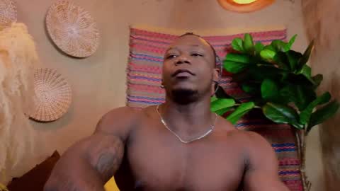 Snapshot of colethunder chatting on December 2024 07:30:02 PM ColeThunder online show from December 2024 07:30:02 PM