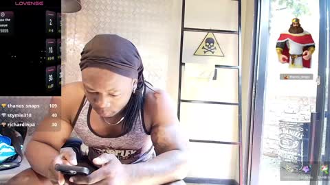 Snapshot of colethunder chatting on January 2025 05:07:02 PM ColeThunder online show from January 2025 05:07:02 PM