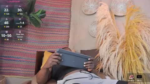 Snapshot of colethunder chatting on February 2025 07:21:01 PM ColeThunder online show from February 2025 07:21:01 PM