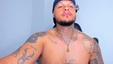 colin_fox1 online show from March 2026 01:44:02 AM