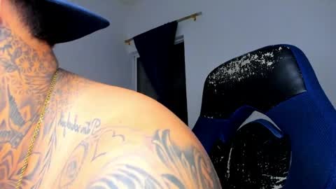 colin_fox1 online show from April 2026 01:34:01 AM