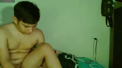 Snapshot of colin_valentina1 chatting on December 2024 06:50:01 PM colin_valentina1 online show from December 2024 06:50:01 PM