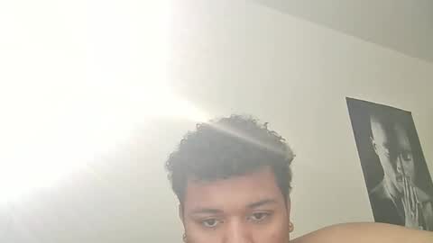 Snapshot of collegehispaniclad chatting on February 2026 07:32:02 PM collegehispaniclad online show from February 2026 07:32:02 PM