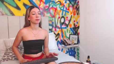 Snapshot of collins_aria chatting on February 2026 12:01:02 PM valentina online show from February 2026 12:01:02 PM