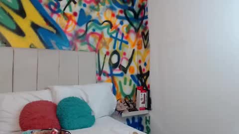 valentina online show from March 2026 12:33:01 PM