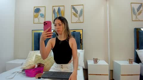 valentina online show from May 2026 12:24:01 PM