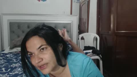 viviana online show from April 2026 05:32:01 PM