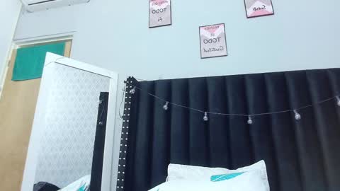 Snapshot of colombia_mommy_ chatting on February 2025 12:11:02 PM GRETCHEN online show from February 2025 12:11:02 PM