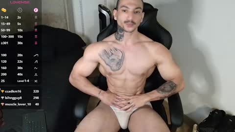 Snapshot of colombianmuscle8 chatting on February 2025 05:16:01 AM colombianmuscle8 online show from February 2025 05:16:01 AM