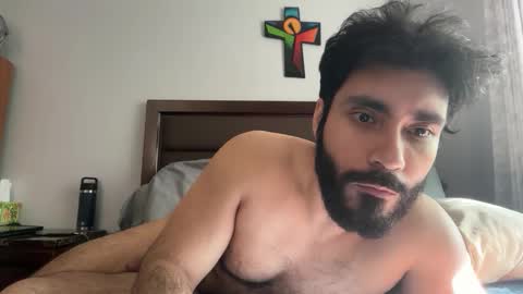 Snapshot of colombianstud94 chatting on May 2026 12:21:02 PM colombianstud94 online show from May 2026 12:21:02 PM