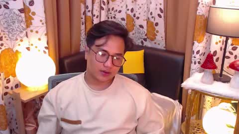 Snapshot of colossalboy chatting on January 2025 05:30:01 PM Sunny online show from January 2025 05:30:01 PM