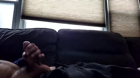 Snapshot of combu2 chatting on January 2025 06:10:01 PM combu2 online show from January 2025 06:10:01 PM