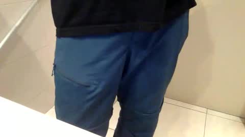 come1983 online show from April 2026 02:37:01 PM