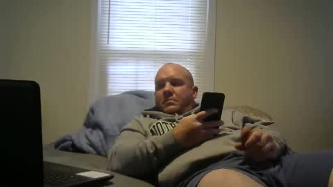 Snapshot of comegetmeinthemorning chatting on December 2024 06:08:01 PM comegetmeinthemorning online show from December 2024 06:08:01 PM