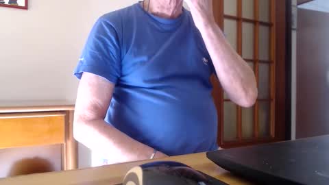 Snapshot of comemivuoi chatting on June 2026 05:41:01 AM comemivuoi online show from June 2026 05:41:01 AM
