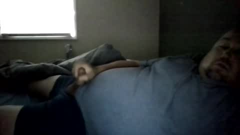 comfortably_numb1980 online show from September 2025 04:41:02 PM