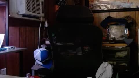 Snapshot of comic_king27 chatting on December 2025 10:15:01 PM Nelson or ComicKing and sometime Peachy143 online show from December 2025 10:15:01 PM