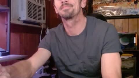 Nelson or ComicKing and sometime Peachy143 online show from February 2026 03:25:01 AM