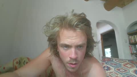 dreamy eyed lover online show from September 2025 10:43:01 PM