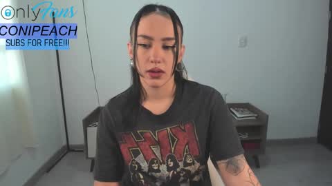 Snapshot of conipeach chatting on December 2025 01:27:01 PM Nicole independent model 6am-1pm online show from December 2025 01:27:01 PM