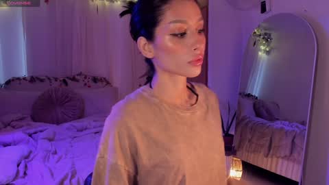 connie    online show from December 2024 01:00:01 PM