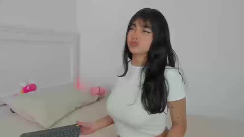 connor_and_angel online show from March 2026 10:15:01 PM