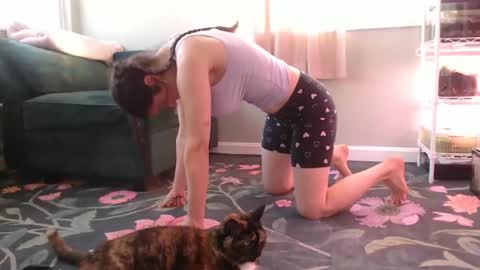 Snapshot of constantcumquest chatting on November 2025 07:46:02 PM ANR Mommy online show from November 2025 07:46:02 PM