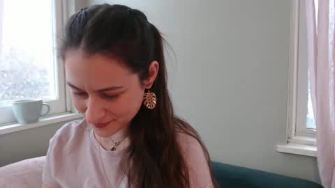 Snapshot of constantcumquest chatting on November 2025 04:11:02 PM ANR Mommy online show from November 2025 04:11:02 PM