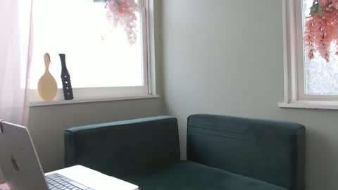 Snapshot of constantcumquest chatting on December 2025 03:50:01 PM ANR Mommy online show from December 2025 03:50:01 PM