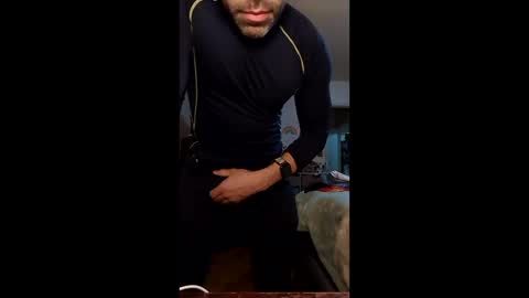 Zaddy43 online show from April 2026 12:33:01 PM