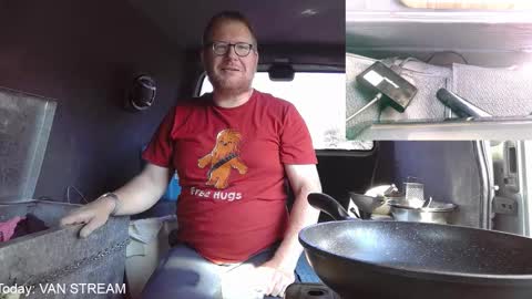 Snapshot of cookieliquor chatting on January 2025 10:23:01 PM Cookie - I do cooking streams occasionally. Next stream online show from January 2025 10:23:01 PM