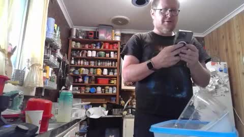 Snapshot of cookieliquor chatting on December 2025 07:58:02 AM Cookie - I do cooking streams occasionally. Next stream online show from December 2025 07:58:02 AM