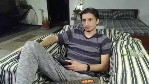 Cool2Buddies online show from June 2026 01:22:01 AM