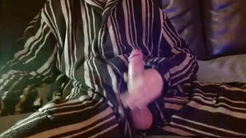 coolbreeze420 online show from December 2025 05:09:01 PM