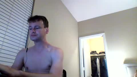 Snapshot of cooldude122222 chatting on December 2024 05:48:01 AM cooldude122222 online show from December 2024 05:48:01 AM