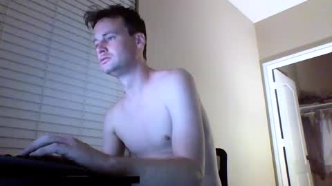 Snapshot of cooldude122222 chatting on December 2024 01:28:01 PM cooldude122222 online show from December 2024 01:28:01 PM