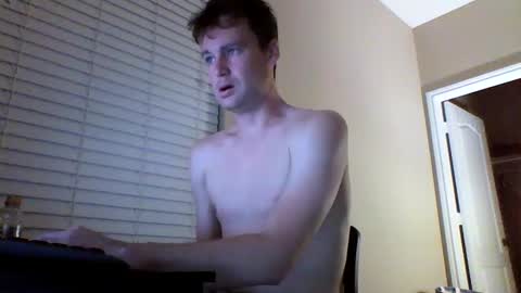 Snapshot of cooldude122222 chatting on January 2025 12:38:02 AM cooldude122222 online show from January 2025 12:38:02 AM