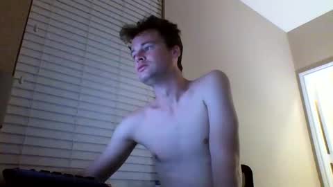 Snapshot of cooldude122222 chatting on January 2025 05:51:01 AM cooldude122222 online show from January 2025 05:51:01 AM