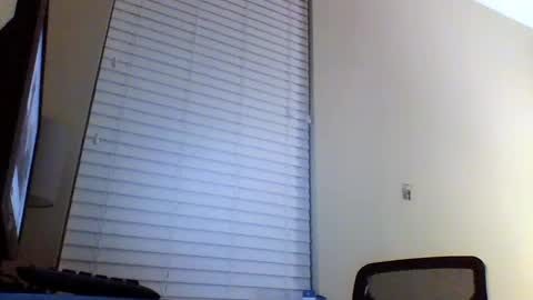 Snapshot of cooldude122222 chatting on February 2025 03:15:02 AM cooldude122222 online show from February 2025 03:15:02 AM