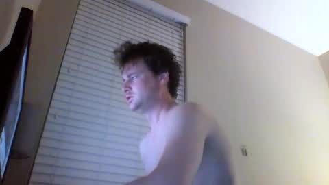 Snapshot of cooldude122222 chatting on March 2025 09:10:02 AM cooldude122222 online show from March 2025 09:10:02 AM