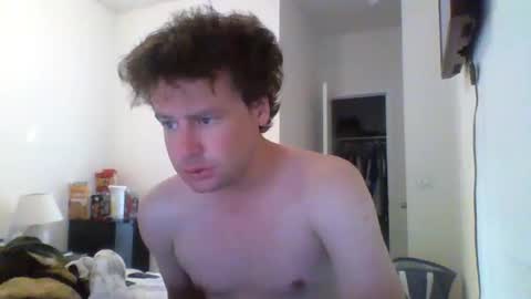 Snapshot of cooldude122222 chatting on September 2025 01:11:02 PM cooldude122222 online show from September 2025 01:11:02 PM