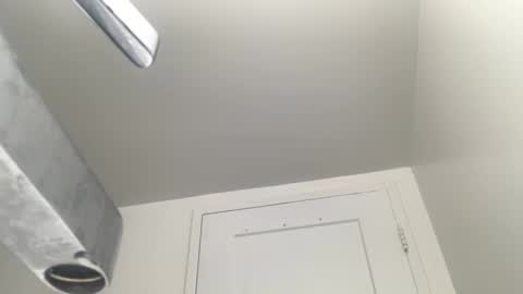 Snapshot of coolvibes69 chatting on October 2025 02:08:01 AM coolvibes69 online show from October 2025 02:08:01 AM