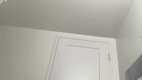 Snapshot of coolvibes69 chatting on November 2025 11:21:02 PM coolvibes69 online show from November 2025 11:21:02 PM