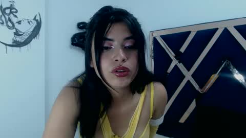 Snapshot of cora_wisthon chatting on December 2024 08:44:02 AM Cora online show from December 2024 08:44:02 AM