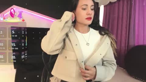 Coral  online show from December 2025 12:47:01 PM