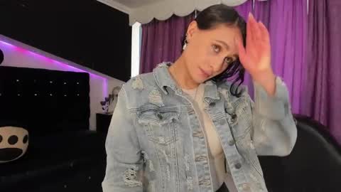 Coral  online show from February 2026 12:45:02 PM