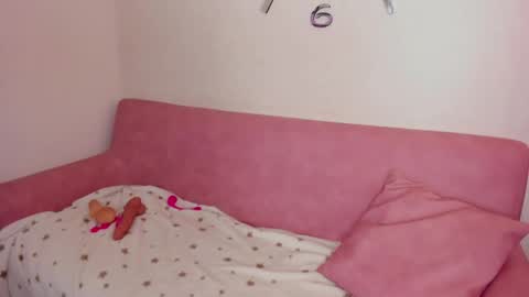  Red  online show from May 2026 02:46:01 PM