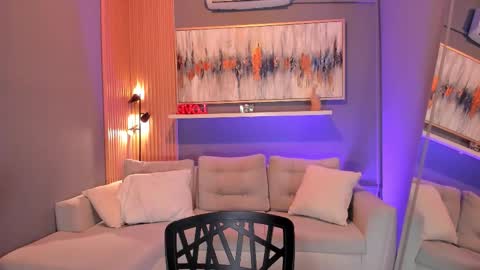 Cori online show from November 2025 12:16:01 PM